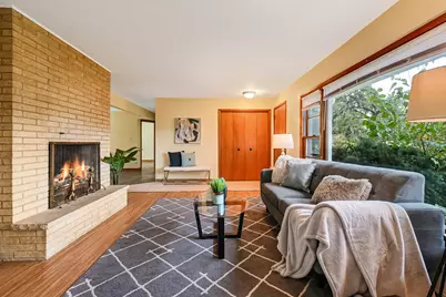 219 79th Street, Burr Ridge, IL 60527 - Photo 5