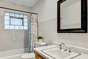 219 79th St, Burr Ridge, IL 60527 - Photo 13