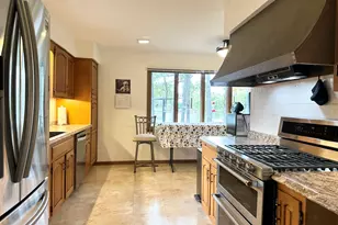 1588 Bittersweet Dr, Saint Anne, IL 60964 - Photo 13