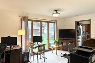 1588 Bittersweet Dr, Saint Anne, IL 60964 - Photo 9