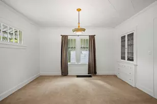 711 Garfield Ave, Belvidere, IL 61008 - Photo 7