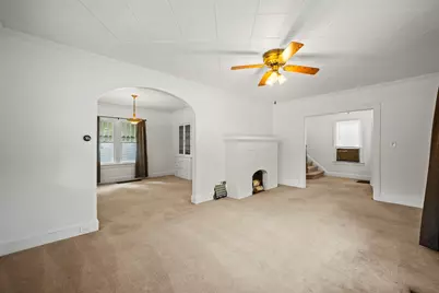 711 Garfield Avenue, Belvidere, IL 61008 - Photo 5