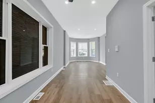 6415 S Evans Ave, Chicago, IL 60637 - Photo 15