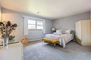 10927 S Circle Dr, Palos Hills, IL 60465 - Photo 17