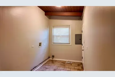 335 Oakwood Street, Park Forest, IL 60466 - Photo 9