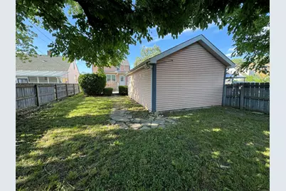 509 E 161st Place, South Holland, IL 60473 - Photo 13