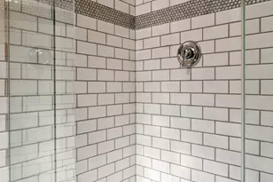 1215 N Greenview Ave, Chicago, IL 60642 - Photo 11