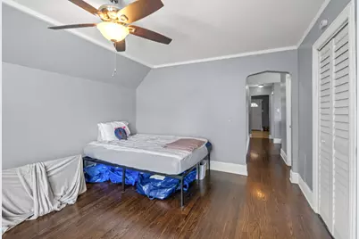 10044 S La Salle Street, Chicago, IL 60628 - Photo 15