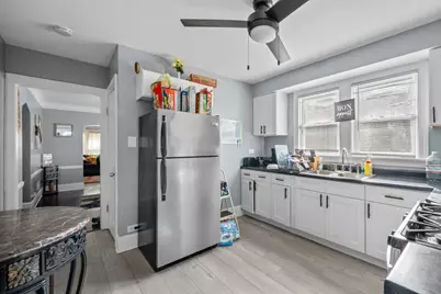 10044 S La Salle Street, Chicago, IL 60628 - Photo 7