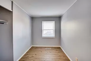 1823 Overdene Ave, Rockford, IL 61103 - Photo 9