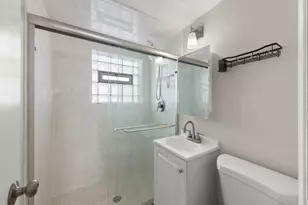 6538 106th Pl, Chicago Ridge, IL 60415 - Photo 15