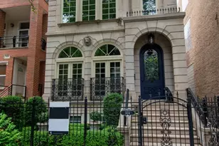 1414 N Mohawk St, Chicago, IL 60610 - Photo 1