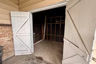 1133 Parkview Ave, Chicago Heights, IL 60411 - Photo 3