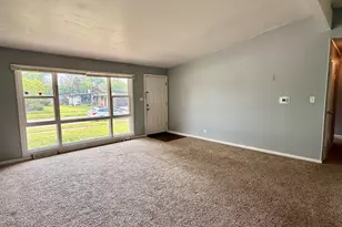 1133 Parkview Ave, Chicago Heights, IL 60411 - Photo 5