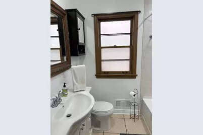 5354 W Montrose Avenue, Chicago, IL 60641 - Photo 11