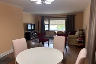 5354 W Montrose Ave, Chicago, IL 60641 - Photo 3