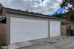 5354 W Montrose Ave, Chicago, IL 60641 - Photo 25