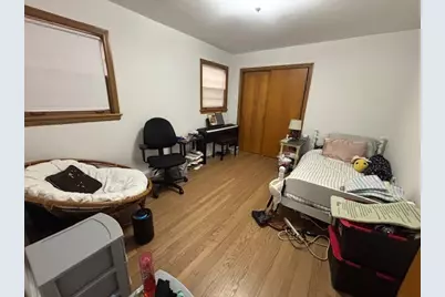 5354 W Montrose Avenue, Chicago, IL 60641 - Photo 9