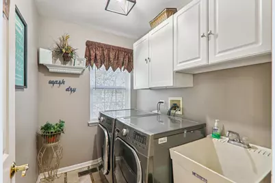 18466 W Springwood Drive, Grayslake, IL 60030 - Photo 19