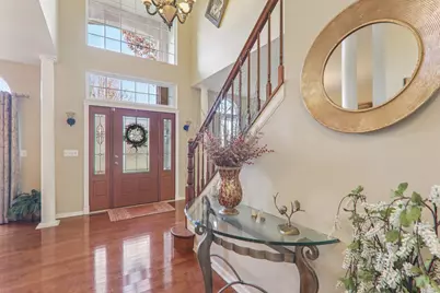 18466 W Springwood Drive, Grayslake, IL 60030 - Photo 5