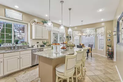 18466 W Springwood Drive, Grayslake, IL 60030 - Photo 13