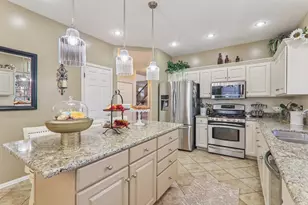 18466 W Springwood Dr, Grayslake, IL 60030 - Photo 15