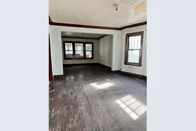 11944 S Perry Avenue, Chicago, IL 60628 - Photo 5