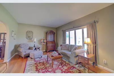 23 Cedarwood Drive, Watseka, IL 60970 - Photo 7