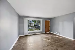 12233 S Morgan St, Chicago, IL 60643 - Photo 3