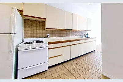 4653 N Malden Street #3E, Chicago, IL 60640 - Photo 3