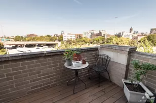 1203 W Superior St, Chicago, IL 60642 - Photo 31