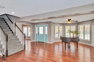 239 Barrington Ln, Bourbonnais, IL 60914 - Photo 5