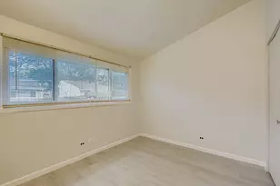 9413 Meadow Ln, Des Plaines, IL 60016 - Photo 15