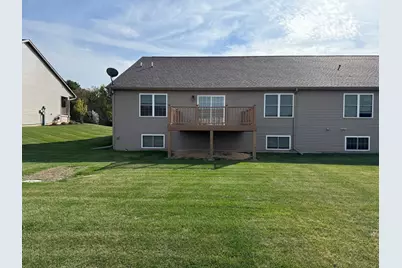 730 Keller Drive, Dixon, IL 61021 - Photo 3