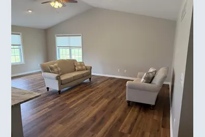 730 Keller Drive, Dixon, IL 61021 - Photo 7