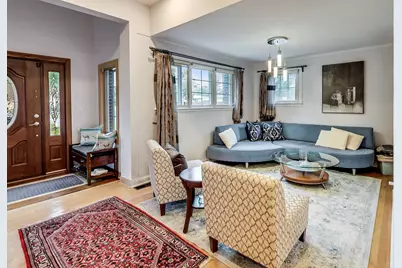 2609 Eisenhower Drive, Des Plaines, IL 60018 - Photo 5