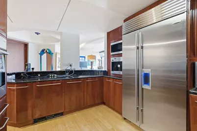 950 N Michigan Avenue #4704, Chicago, IL 60611 - Photo 9