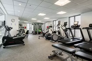 950 N Michigan Ave, Chicago, IL 60611 - Photo 25