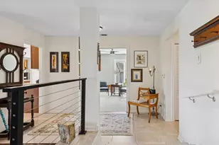 1 Oak Brook Club Dr, Oak Brook, IL 60523 - Photo 5