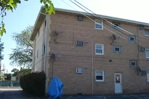 8751 W 79th St, Justice, IL 60458 - Photo 7