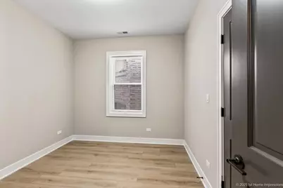 4932 S Champlain Avenue, Chicago, IL 60615 - Photo 15