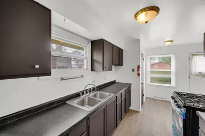 16300 Winchester Avenue, Markham, IL 60426 - Photo 13