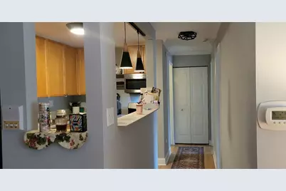 105 S Arlington Avenue #204, Elmhurst, IL 60126 - Photo 5