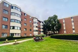 5500 Lincoln Ave, Morton Grove, IL 60053 - Photo 1