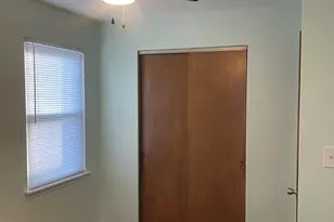 863 Mackinaw Ave, Calumet City, IL 60409 - Photo 7