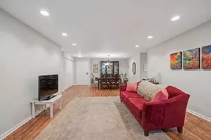 1250 Rudolph Rd, Northbrook, IL 60062 - Photo 5
