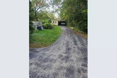 20525 Ridgeview Lane, Marengo, IL 60152 - Photo 3