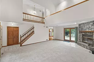 1914 Spring Dale Dr, Spring Grove, IL 60081 - Photo 5