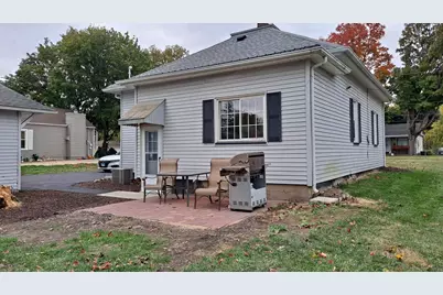 122 Portland Avenue, Oglesby, IL 61348 - Photo 25