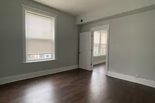 916 W 68th St, Chicago, IL 60621 - Photo 5